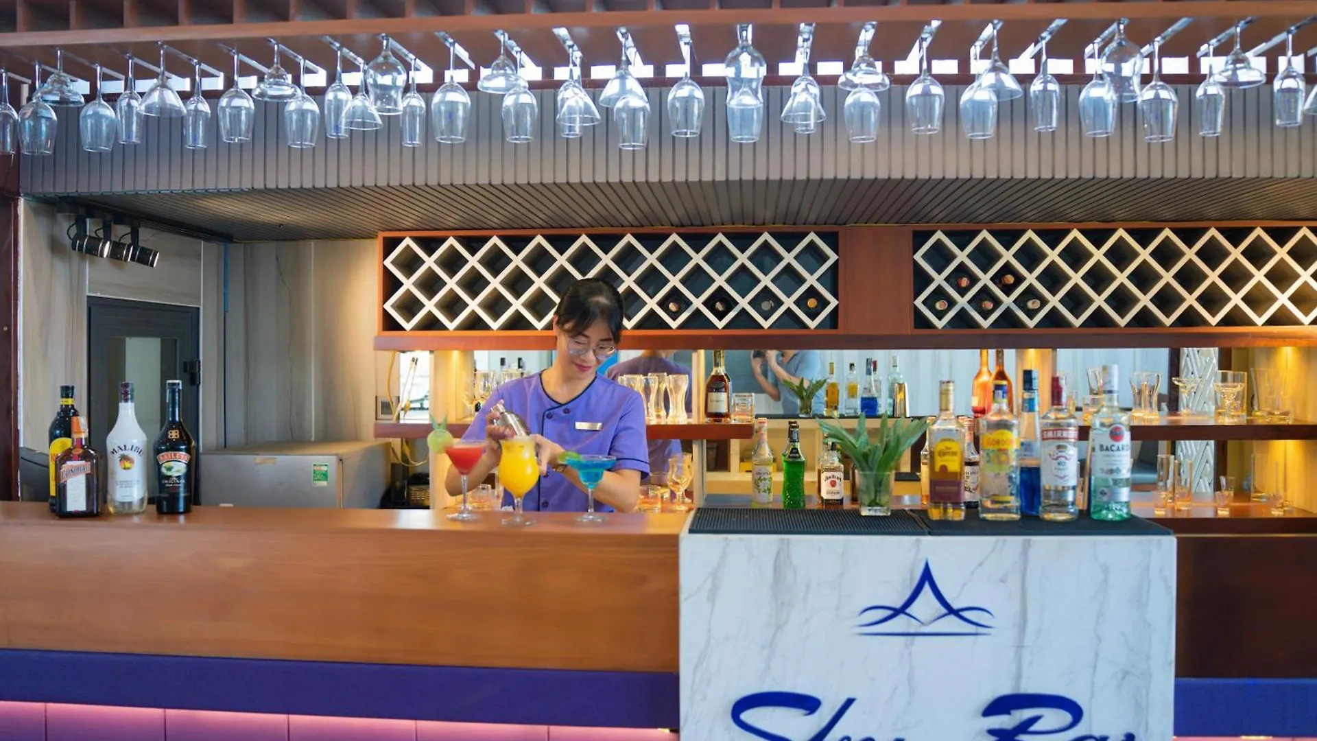 Alani Sea View Hotel Da Nang