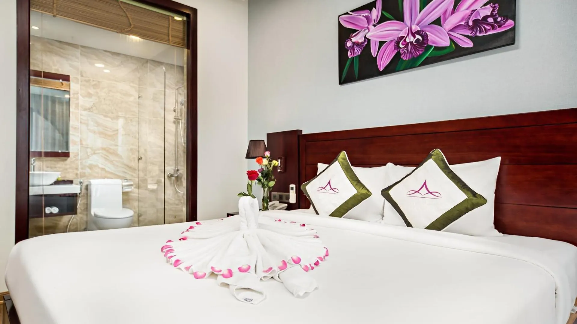Alani Sea View Hotel Da Nang 4*,