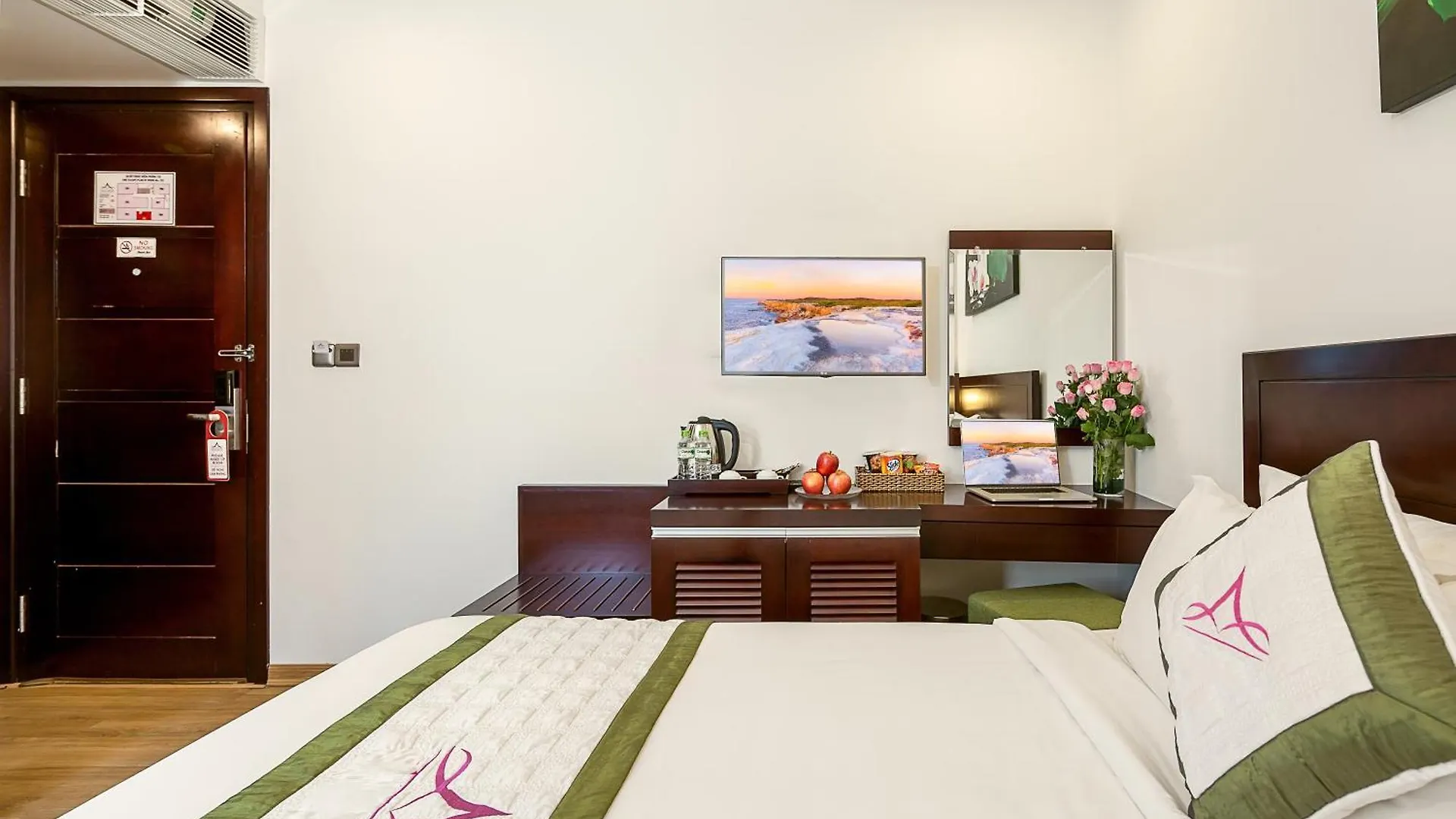 Alani Sea View Hotel Da Nang